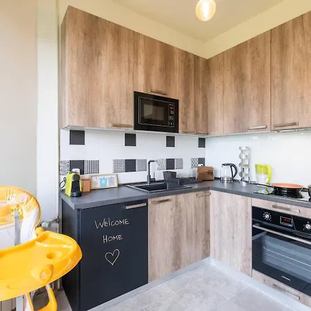 1bd Absolute Center Luxury And Peaceful With Separate Kitchen *