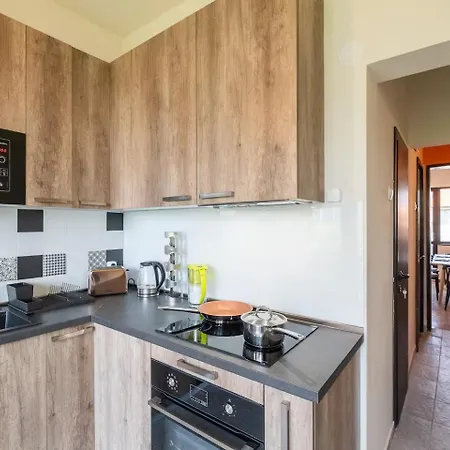 1bd Absolute Center Luxury And Peaceful With Separate Kitchen * София